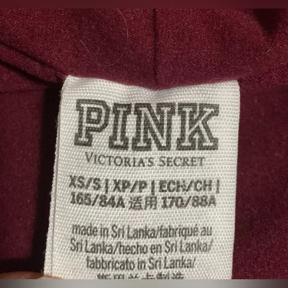 PINK Victoria's Secret Women Burgundy and Lavender Raincoat, XS/S NWOT. - Picture 2 of 12